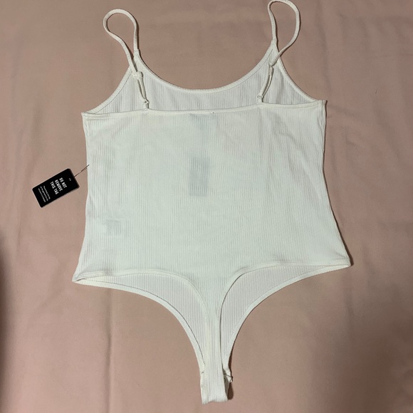 NWT Express Essential Thong Bodysuit Cami - Picture 3 of 5